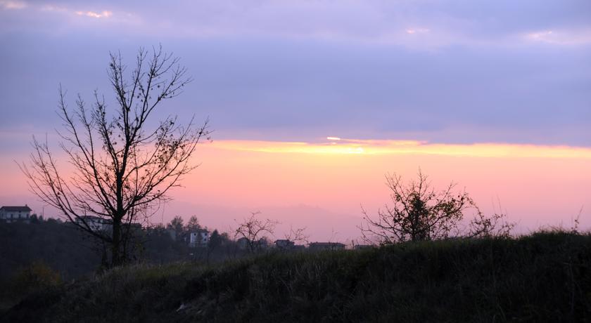 Cascina Arcangelo Raffaele Verduno ภายนอก รูปภาพ