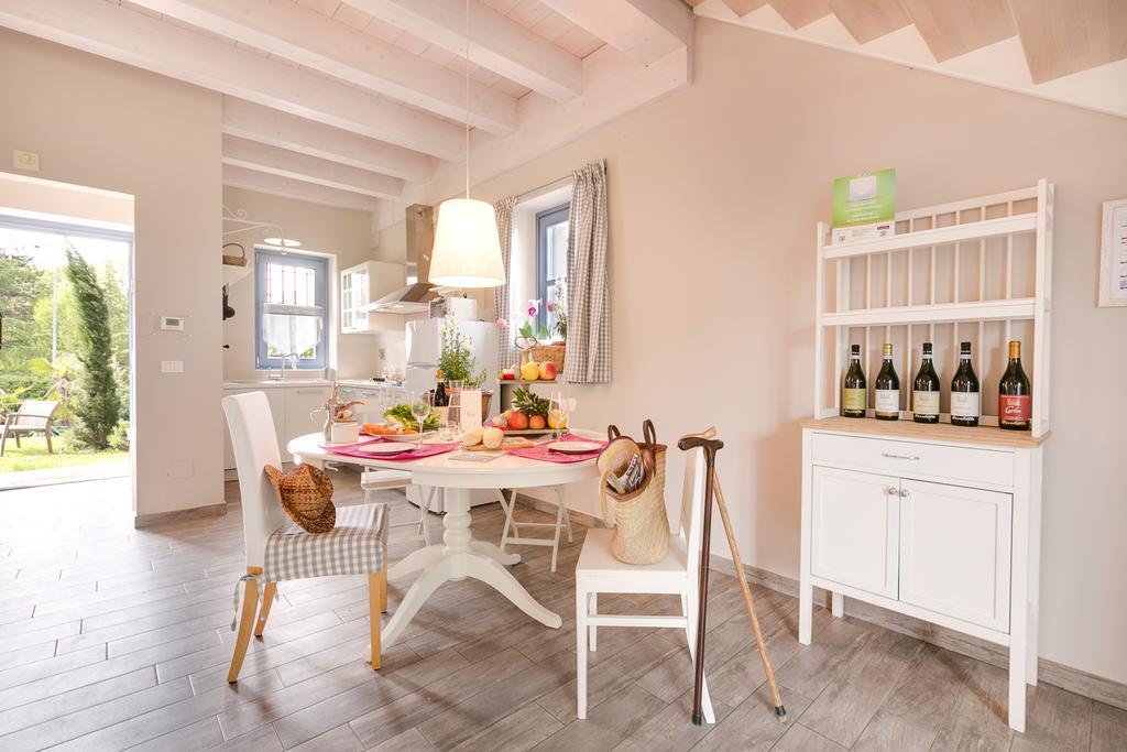 Cascina Arcangelo Raffaele Verduno ภายนอก รูปภาพ