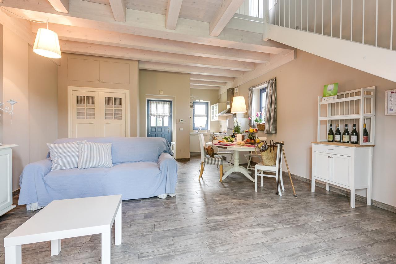 Cascina Arcangelo Raffaele Verduno ภายนอก รูปภาพ